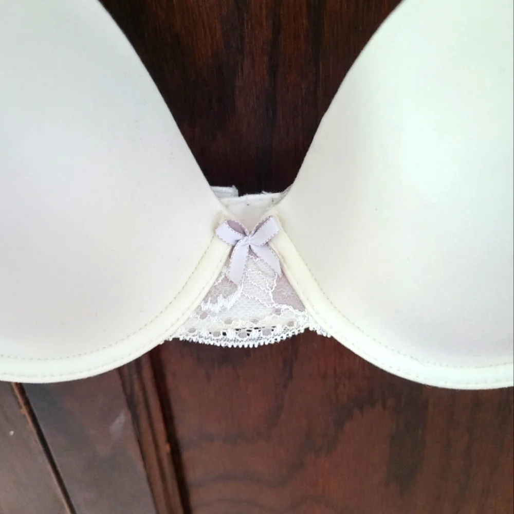 Maidenform White Bra Size 38b - Picture 5 of 5